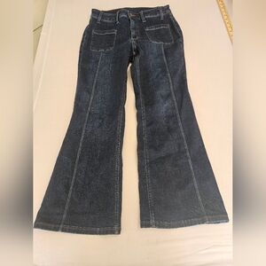 Canyon Retreat- Women's Blue Jeans 10P Denim Flare 78%Cotton